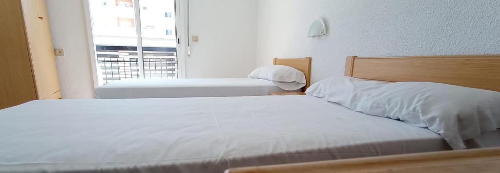 Hostal El Mercat 比利亚霍约萨 外观 照片